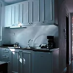 House * Tsikalario