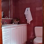 House Nyaraló